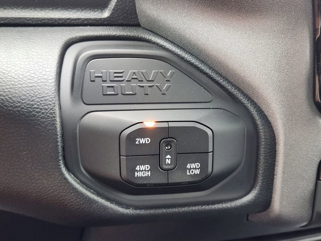 New 2026 RAM 2500 Tradesman w/ Chrome Appearance Group AWD/4WD image 16