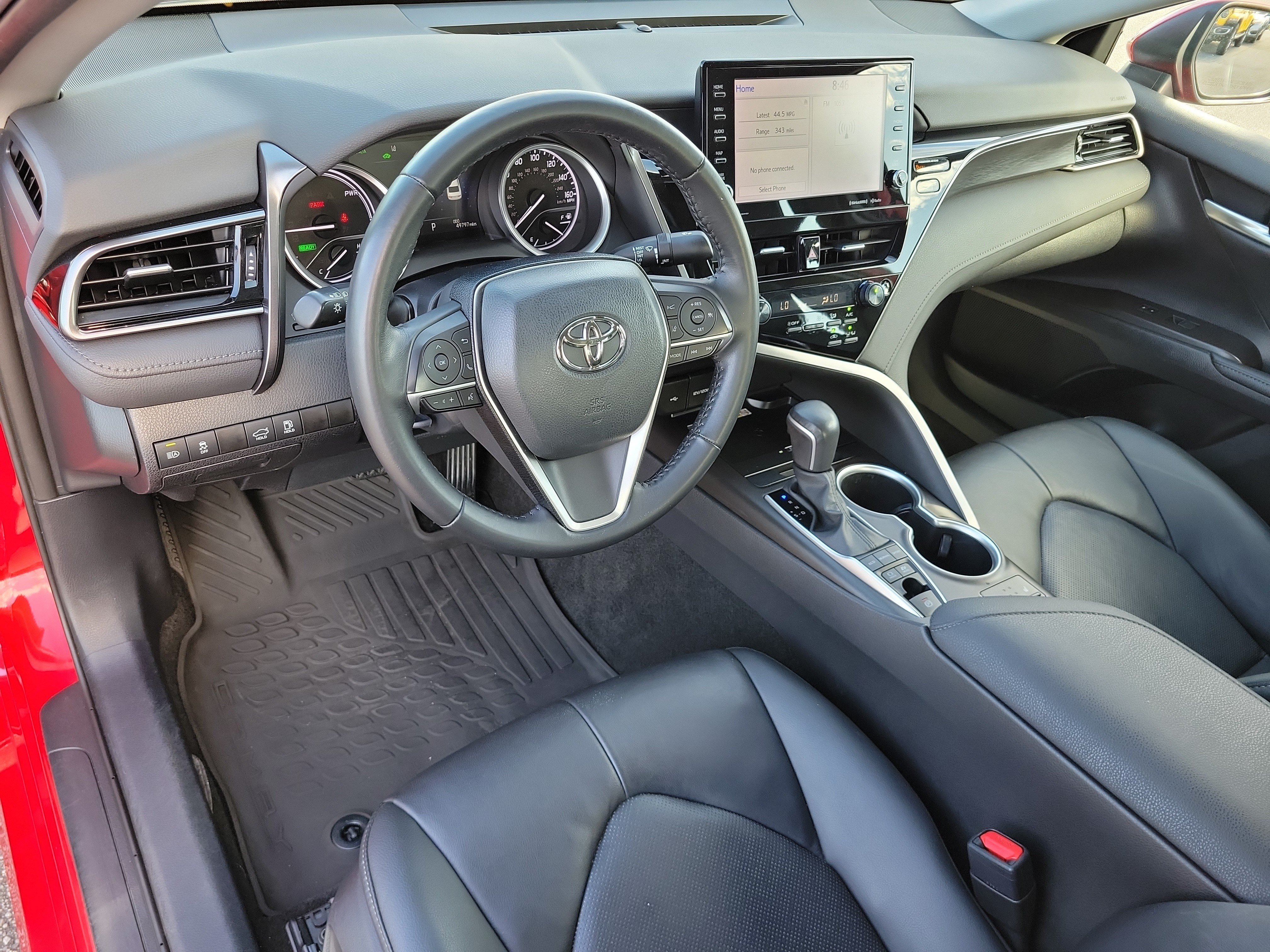 Used 2023 Toyota Camry XLE FWD image 8