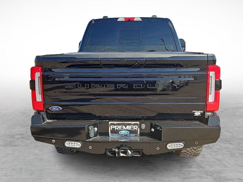 Used 2025 Ford F350 Platinum AWD/4WD image 9