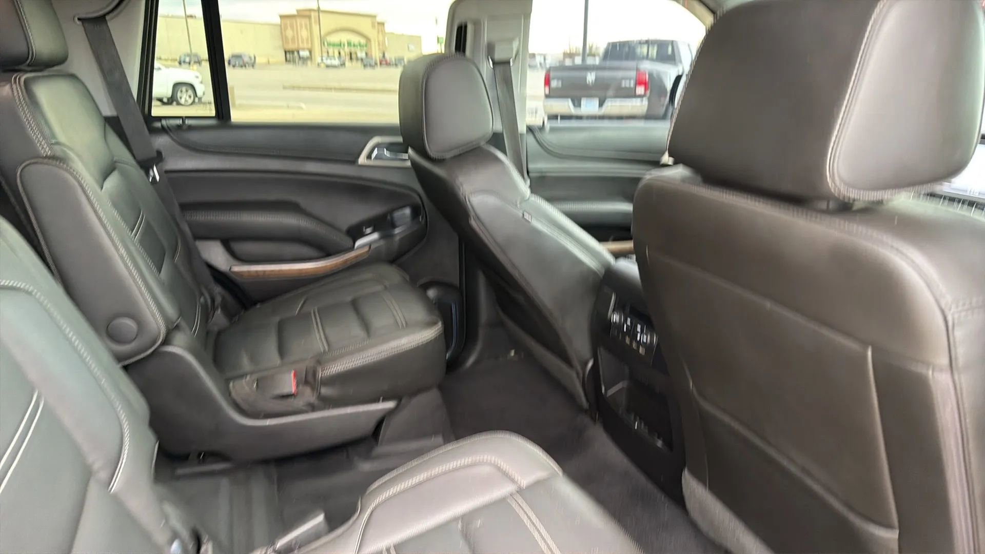 Used 2019 GMC Yukon Denali w/ Denali Ultimate Package image 68