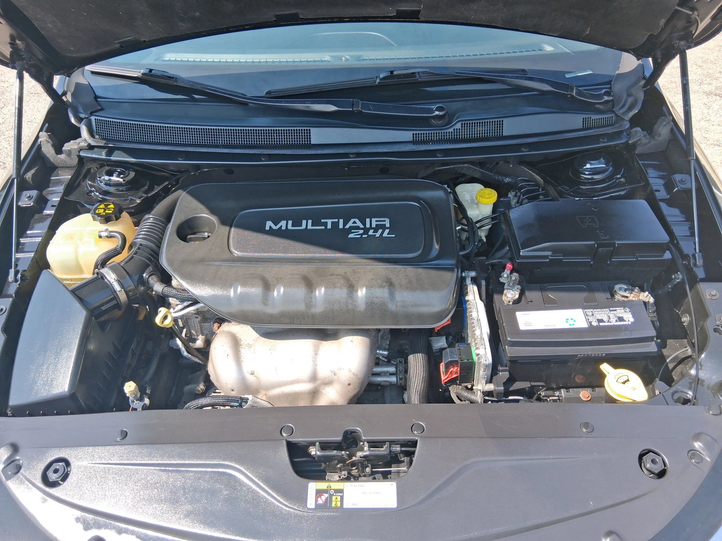 Used 2015 Chrysler 200 Limited FWD image 21