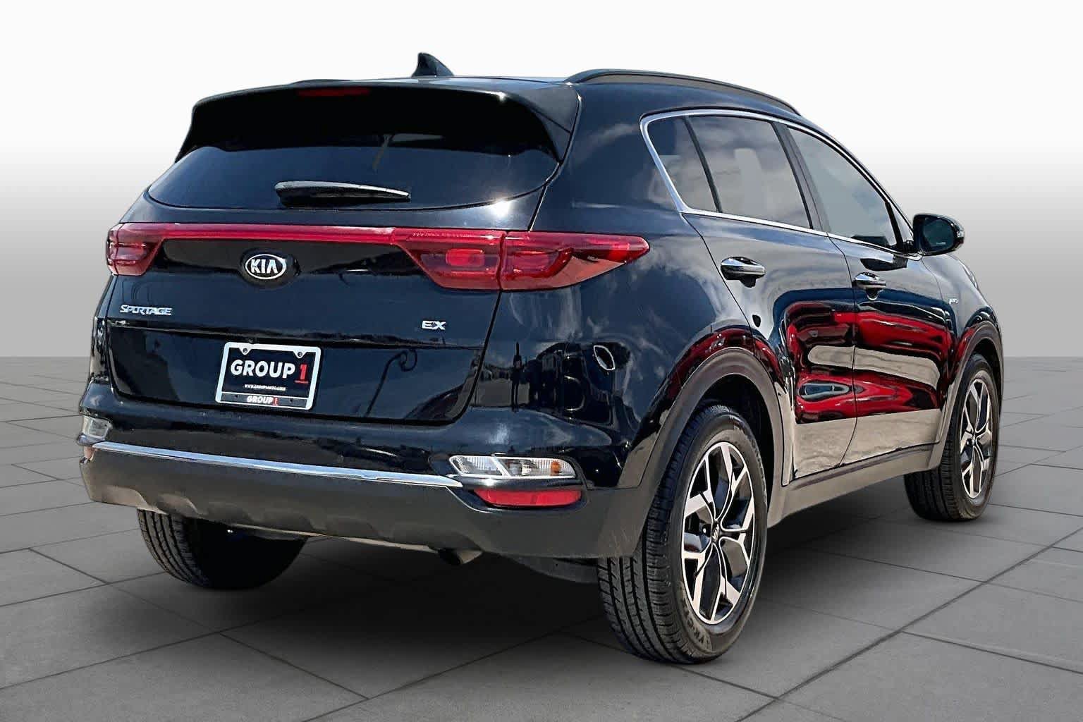 Used 2020 Kia Sportage EX w/ Option Group 15 AWD/4WD image 13