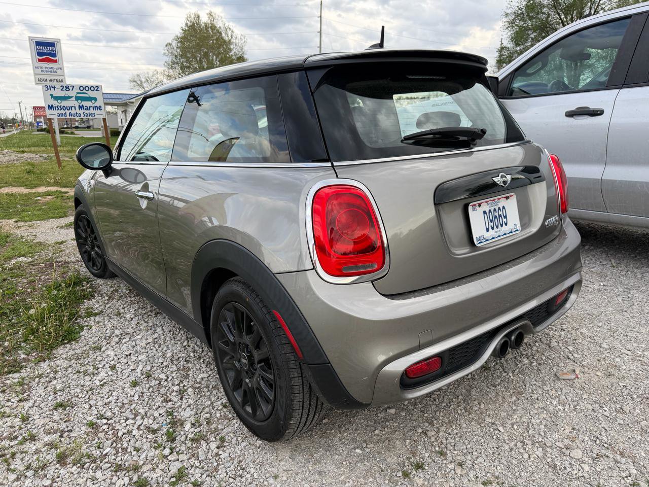 Used 2017 MINI Cooper S FWD image 4
