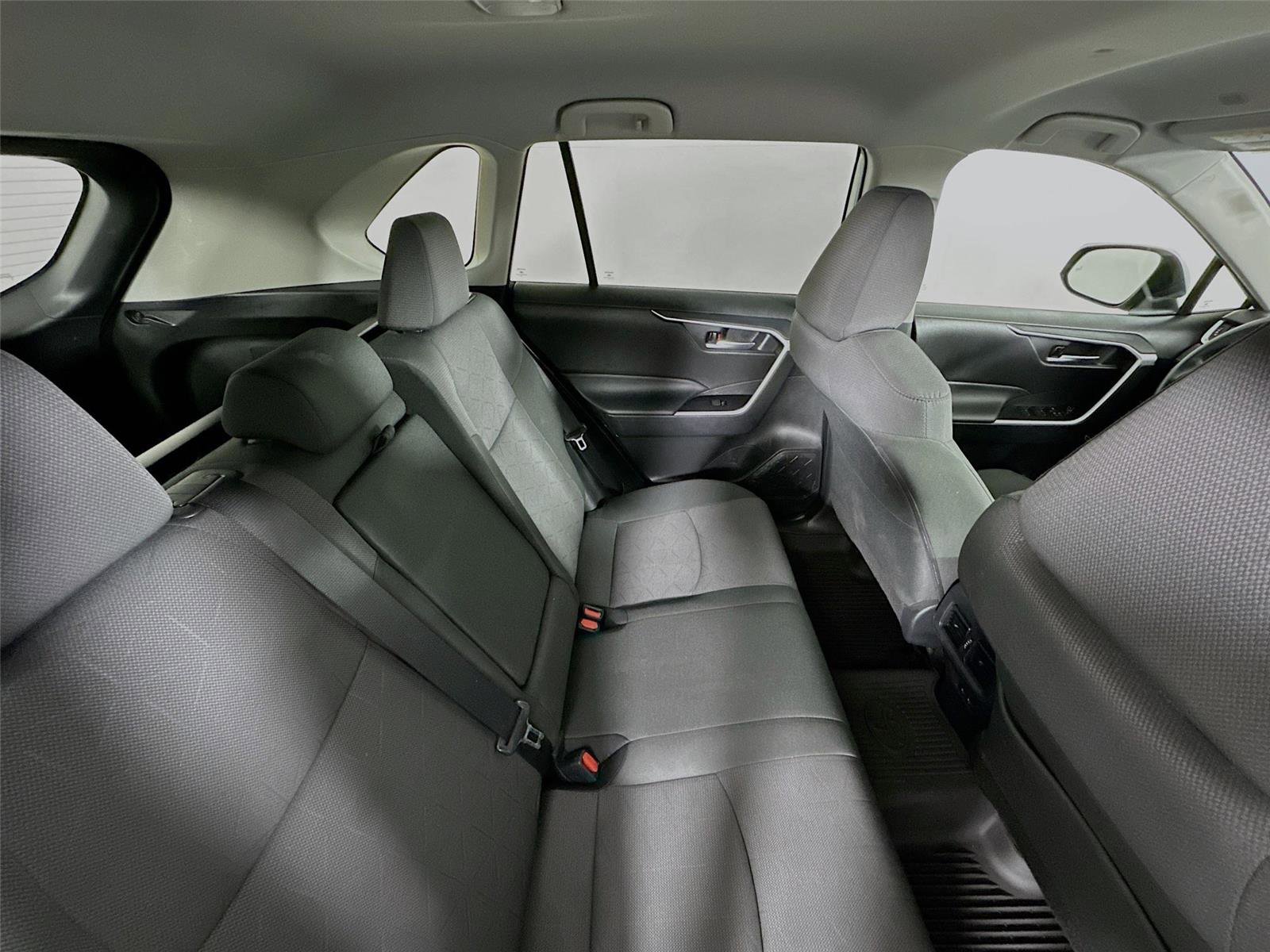 Certified 2025 Toyota RAV4 XLE image 24