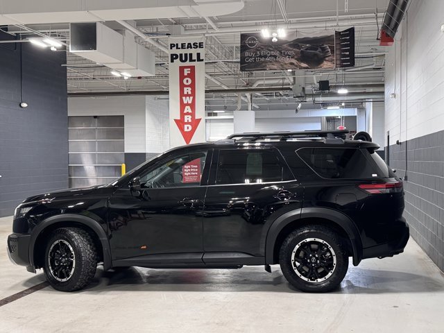 Used 2023 Nissan Pathfinder Rock Creek image 39