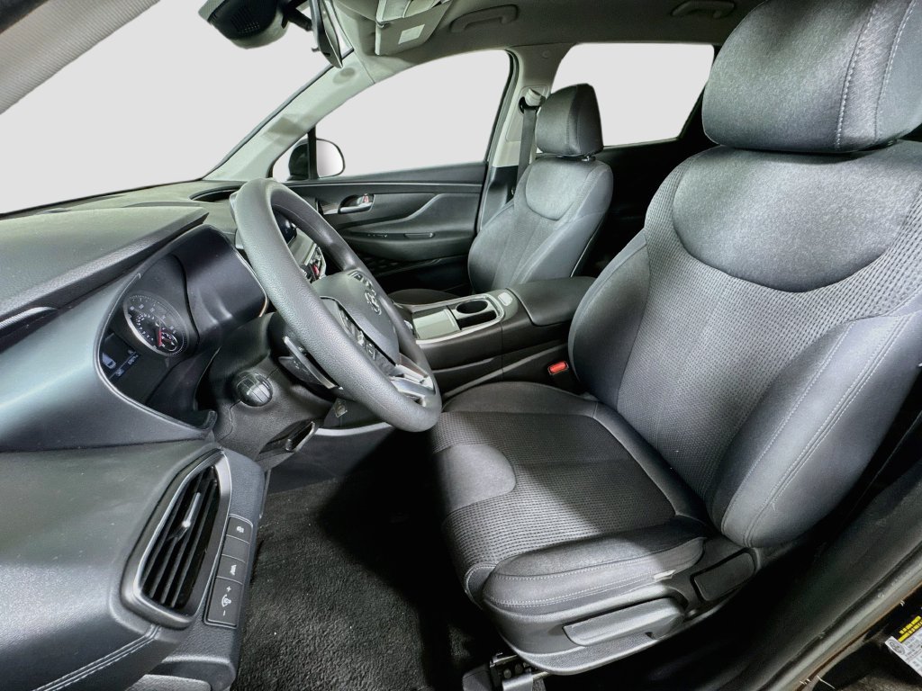Used 2021 Hyundai Santa Fe SE AWD/4WD image 17