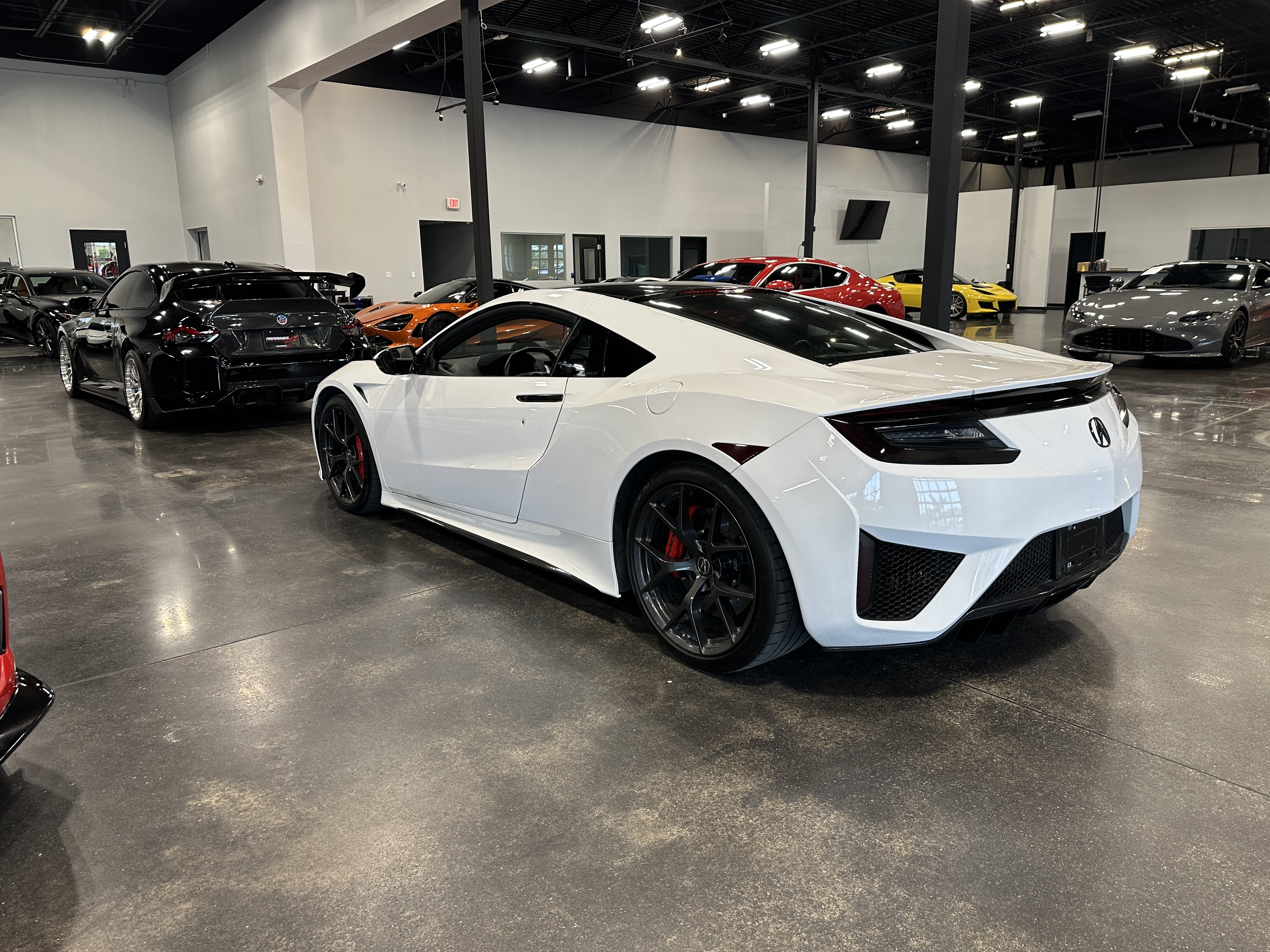 Used 2017 Acura NSX AWD/4WD image 6