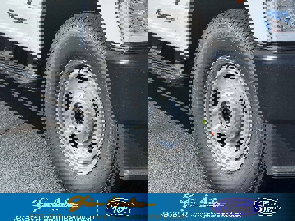 New 2026 Ford F250 XL image 6