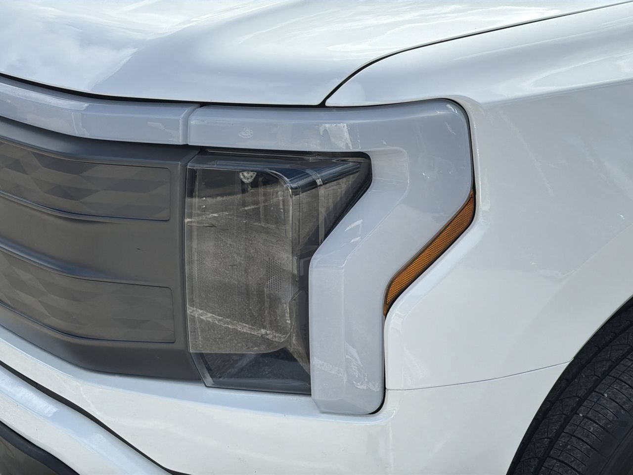 Used 2024 Ford F150 Lightning Lariat AWD/4WD image 6