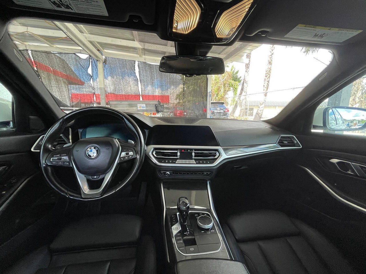 Used 2020 BMW 330i Sedan RWD image 8