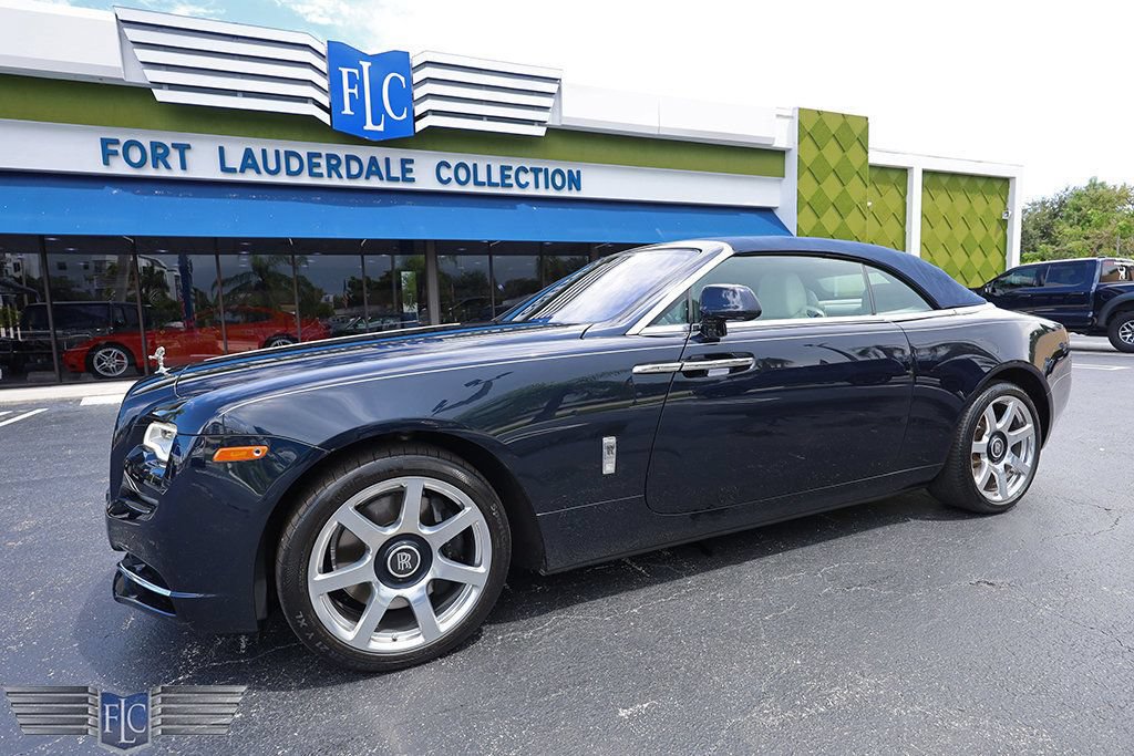 Used 2016 Rolls-Royce Dawn RWD image 5