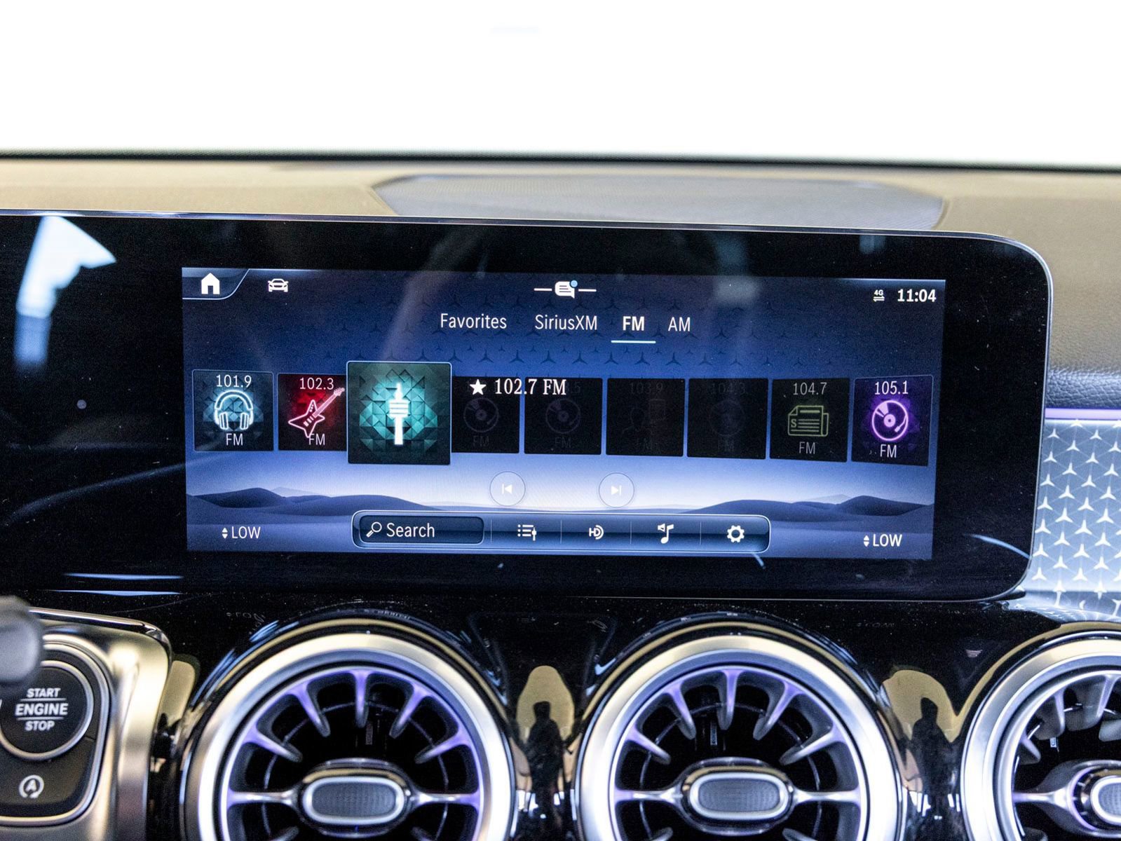 Used 2025 Mercedes-Benz GLB 250 image 13