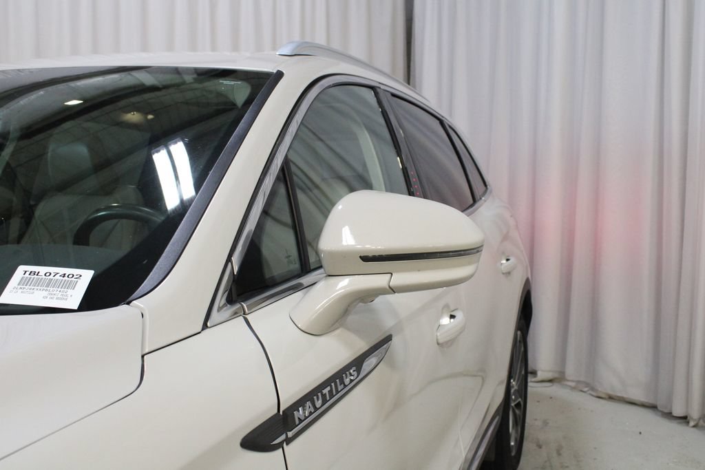 Used 2023 Lincoln Nautilus Reserve w/ Equipment Group 201A AWD/4WD image 36