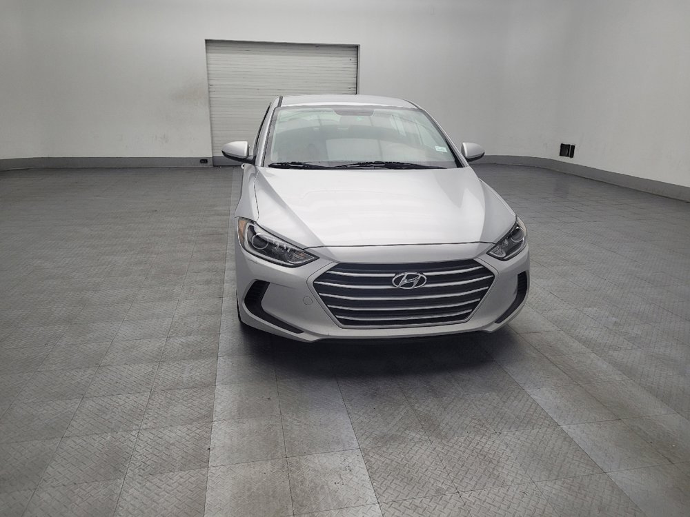Used 2018 Hyundai Elantra SE image 14