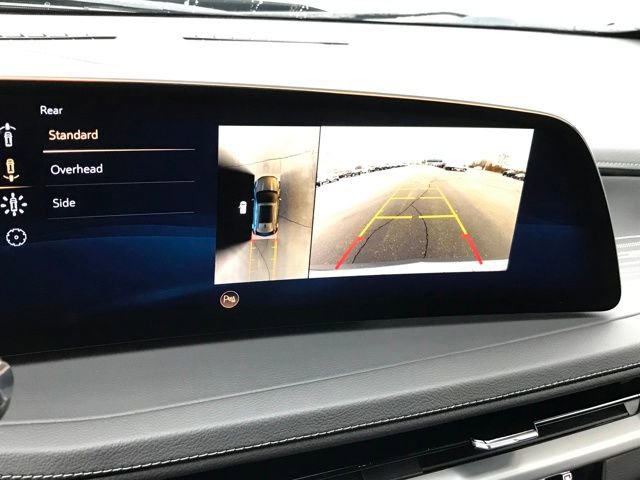 Certified 2025 Cadillac XT4 Premium Luxury FWD image 10
