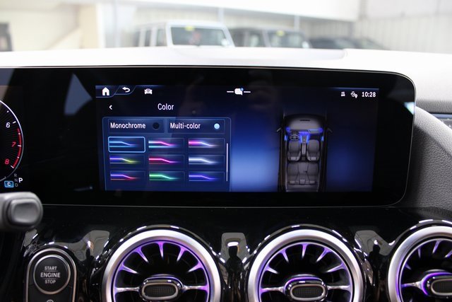 Used 2024 Mercedes-Benz GLA 250 image 27