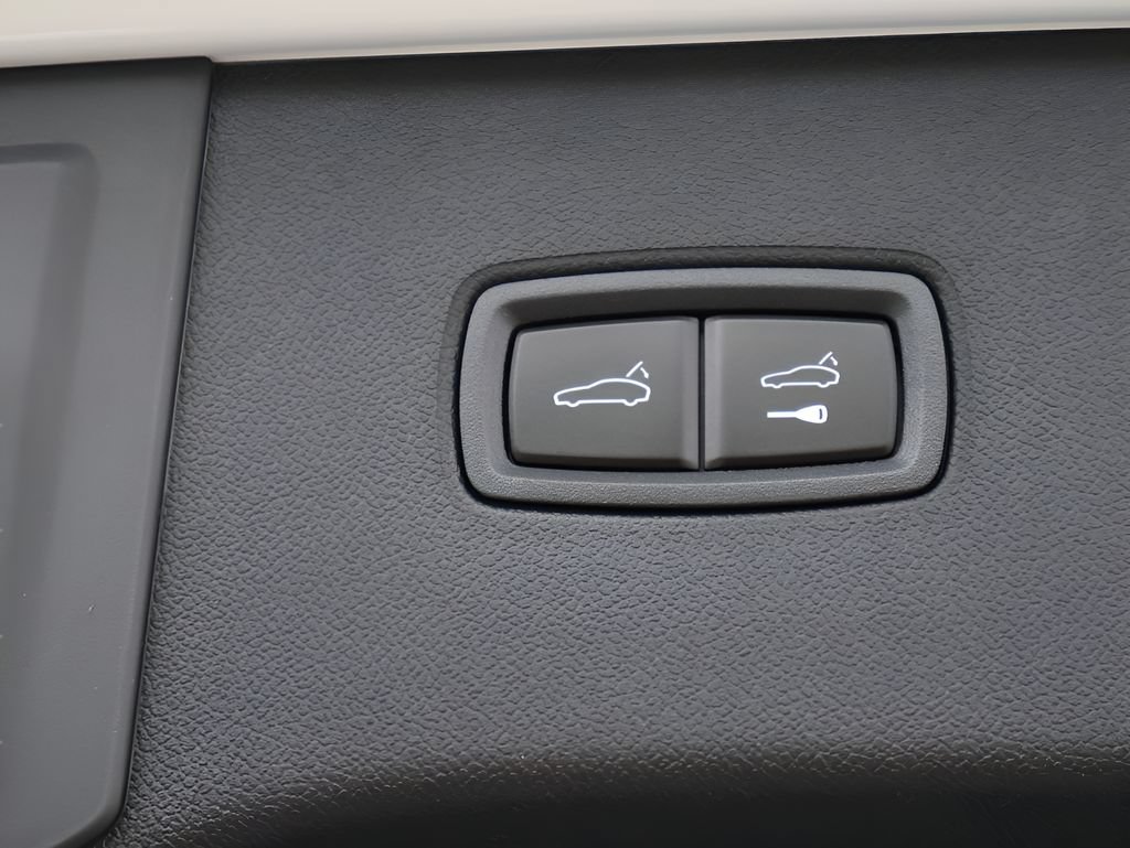 New 2026 Porsche Cayenne AWD/4WD image 18