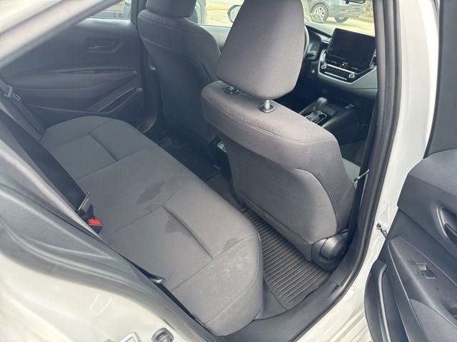 Used 2025 Toyota Corolla LE w/ LE Premium Package image 29