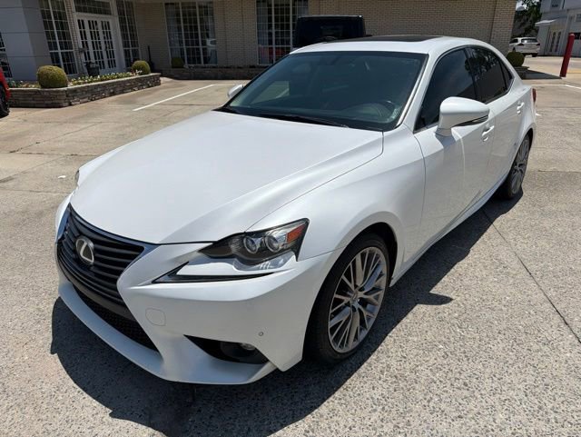 Used 2016 Lexus IS 200t w/ Premium Package RWD image 2