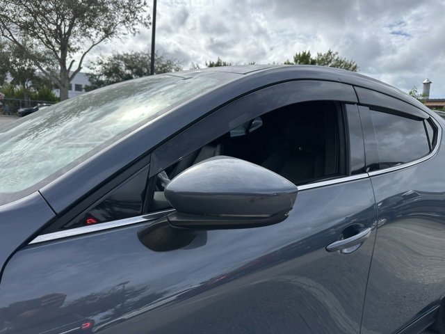 Used 2019 MAZDA MAZDA3 Hatchback w/ Premium Package image 15