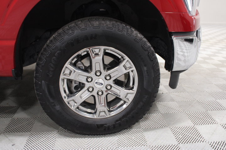 Used 2023 Ford F150 Lariat w/ Trailer Tow Package AWD/4WD image 46