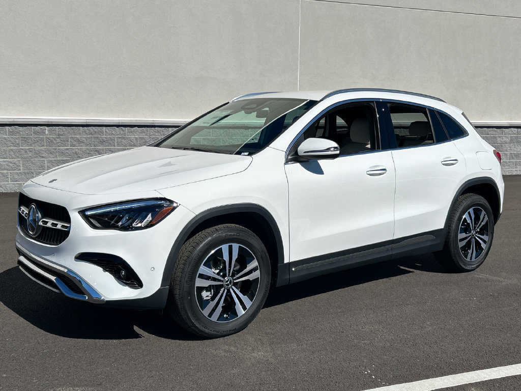 New 2026 Mercedes-Benz GLA 250 4MATIC image 1