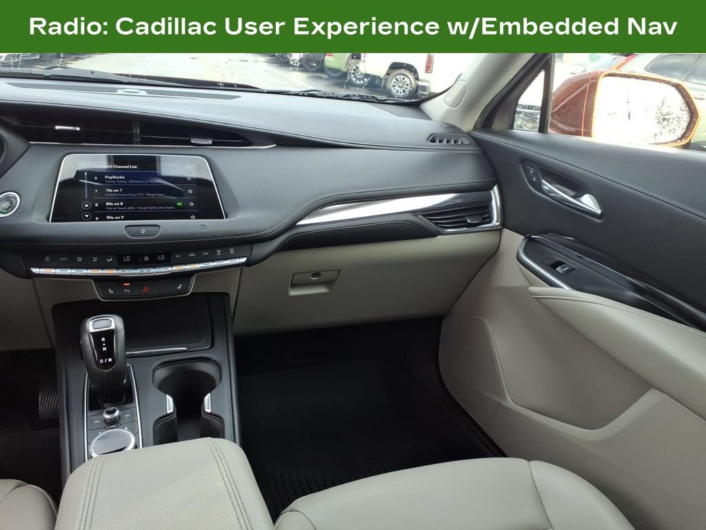 Certified 2019 Cadillac XT4 Luxury w/ Cold Weather Package FWD image 17