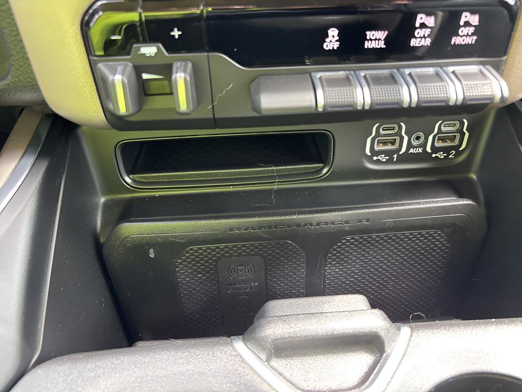 Used 2021 RAM 1500 Laramie image 31