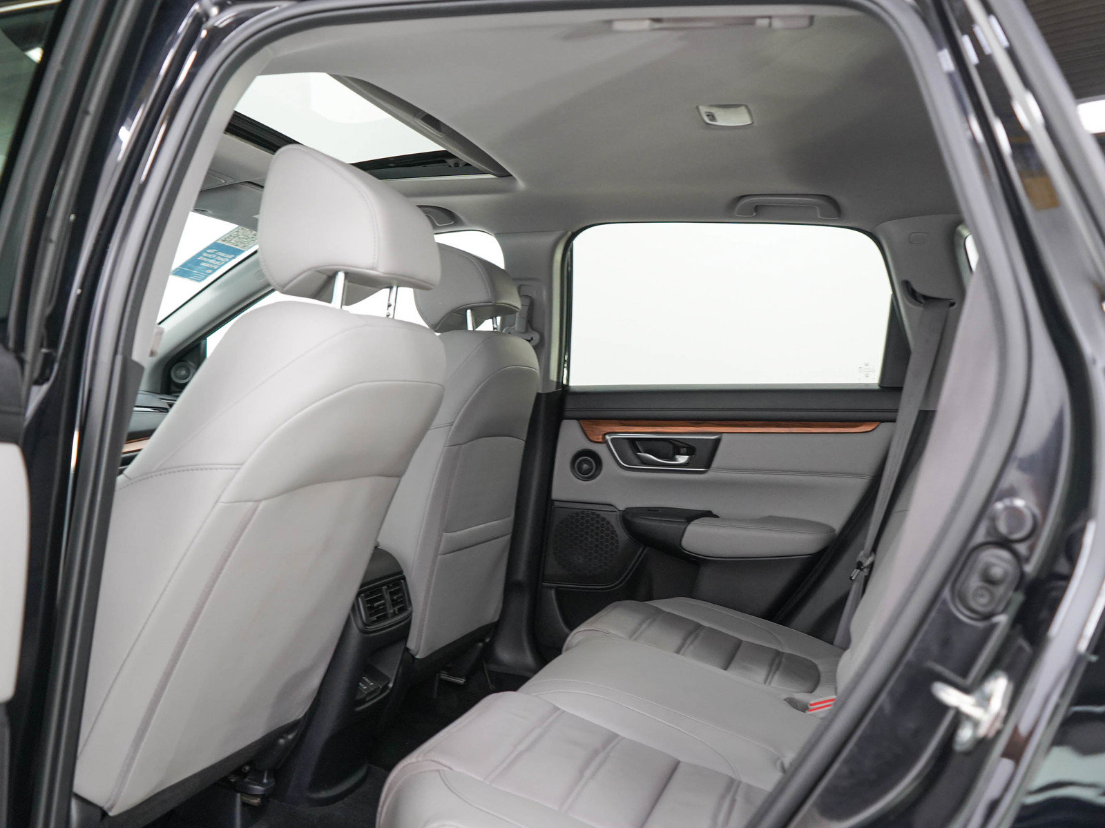Used 2020 Honda CR-V EX-L image 18