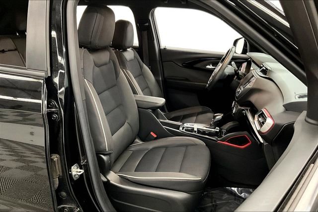 Used 2023 Chevrolet TrailBlazer RS FWD image 8