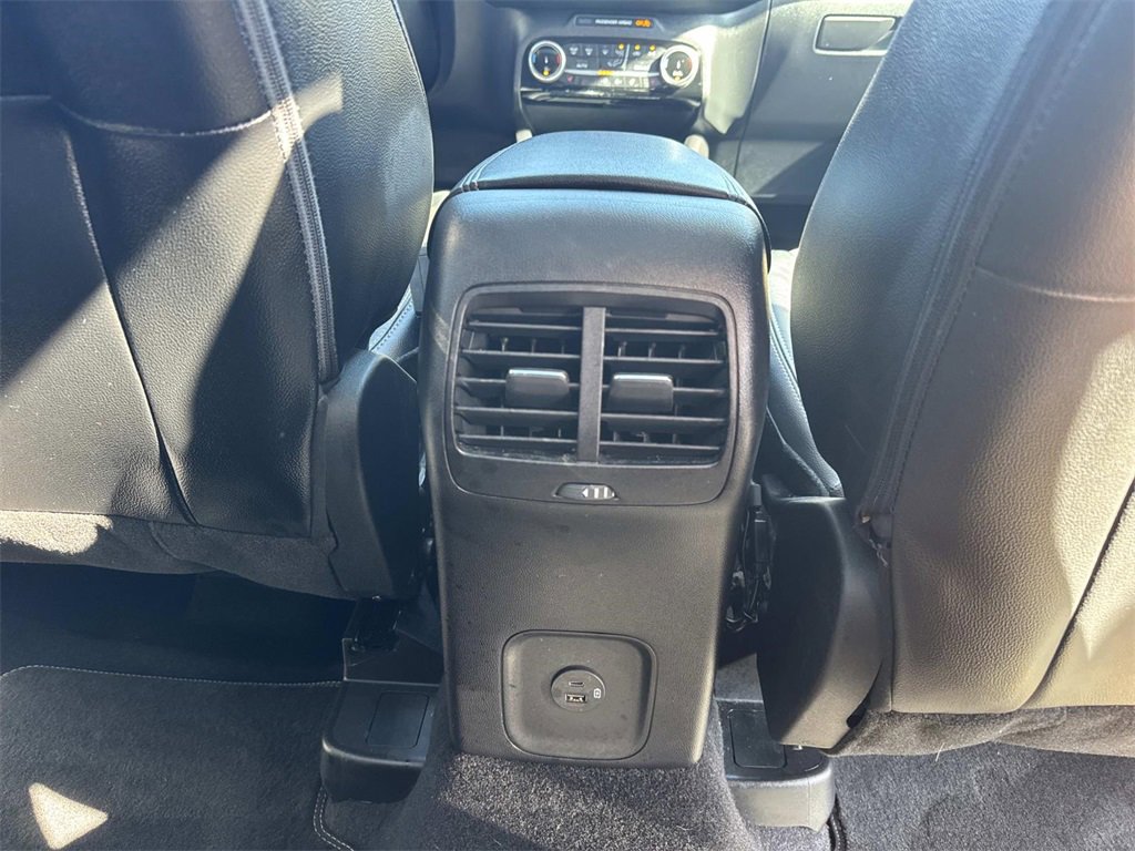Used 2022 Ford Escape Titanium w/ Titanium Elite Package image 23