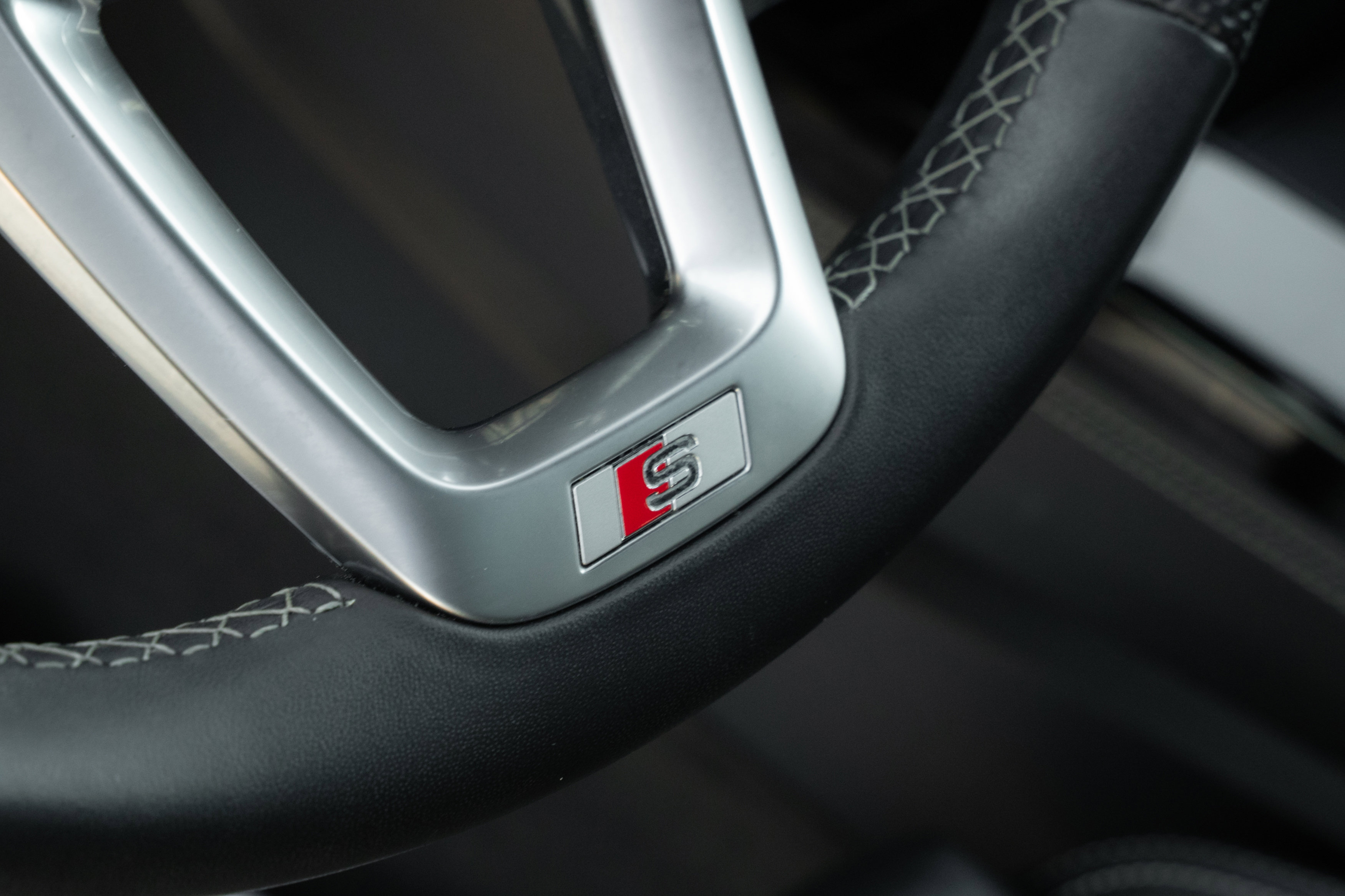 Certified 2022 Audi SQ5 Premium Plus w/ Premium Plus Package image 13