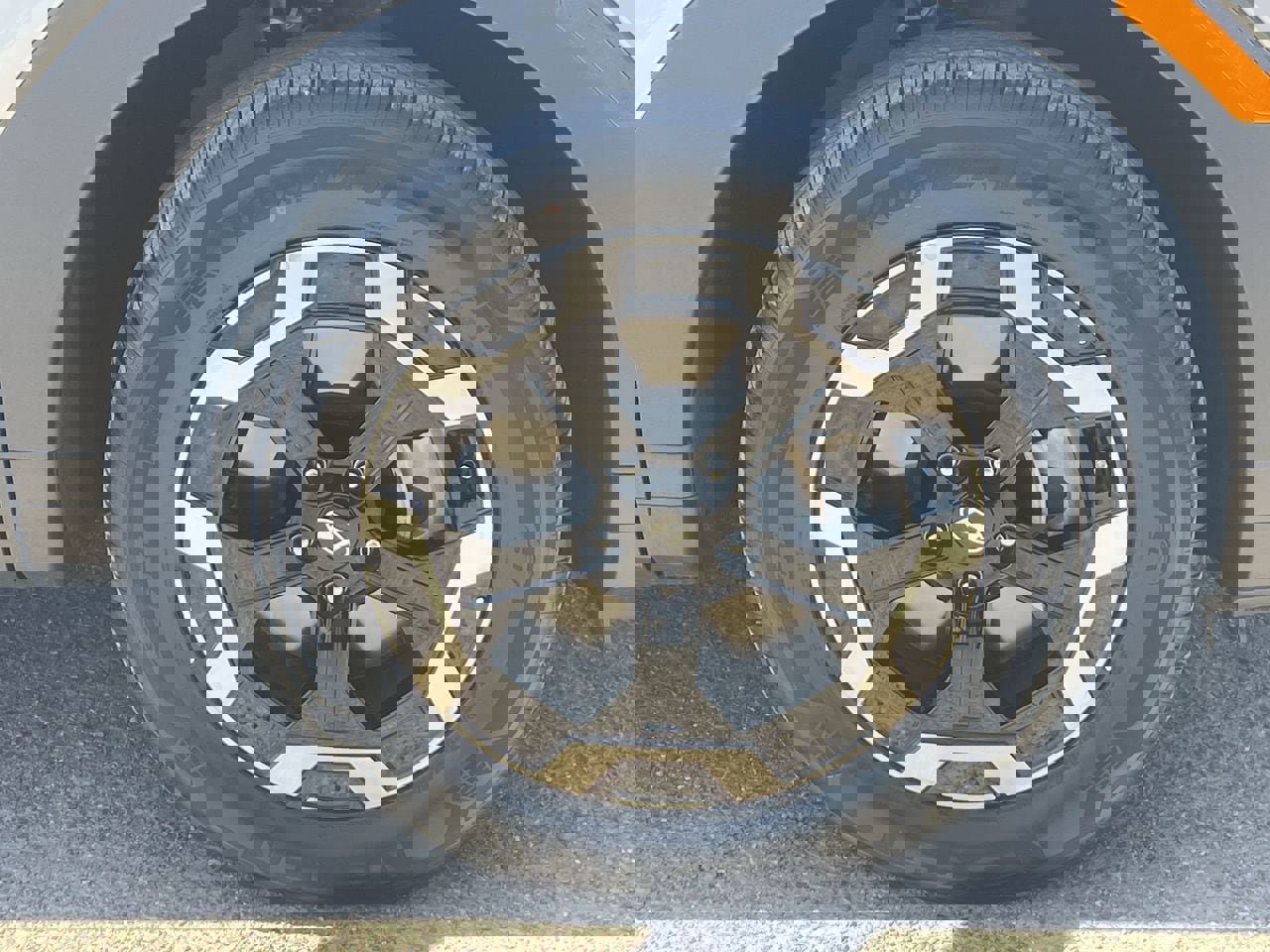 Certified 2026 Hyundai Santa Fe SE image 9