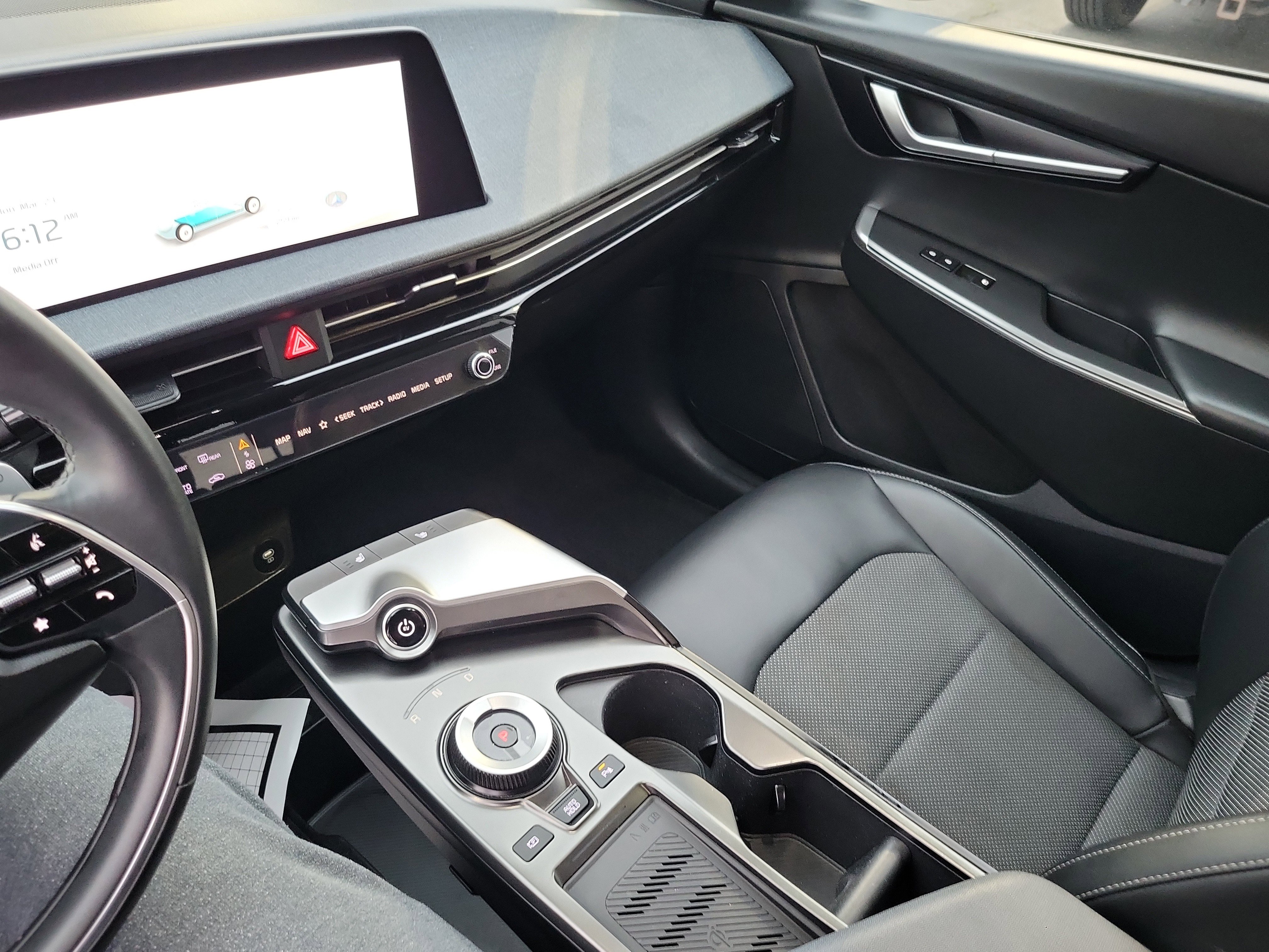 Used 2024 Kia EV6 Light image 14