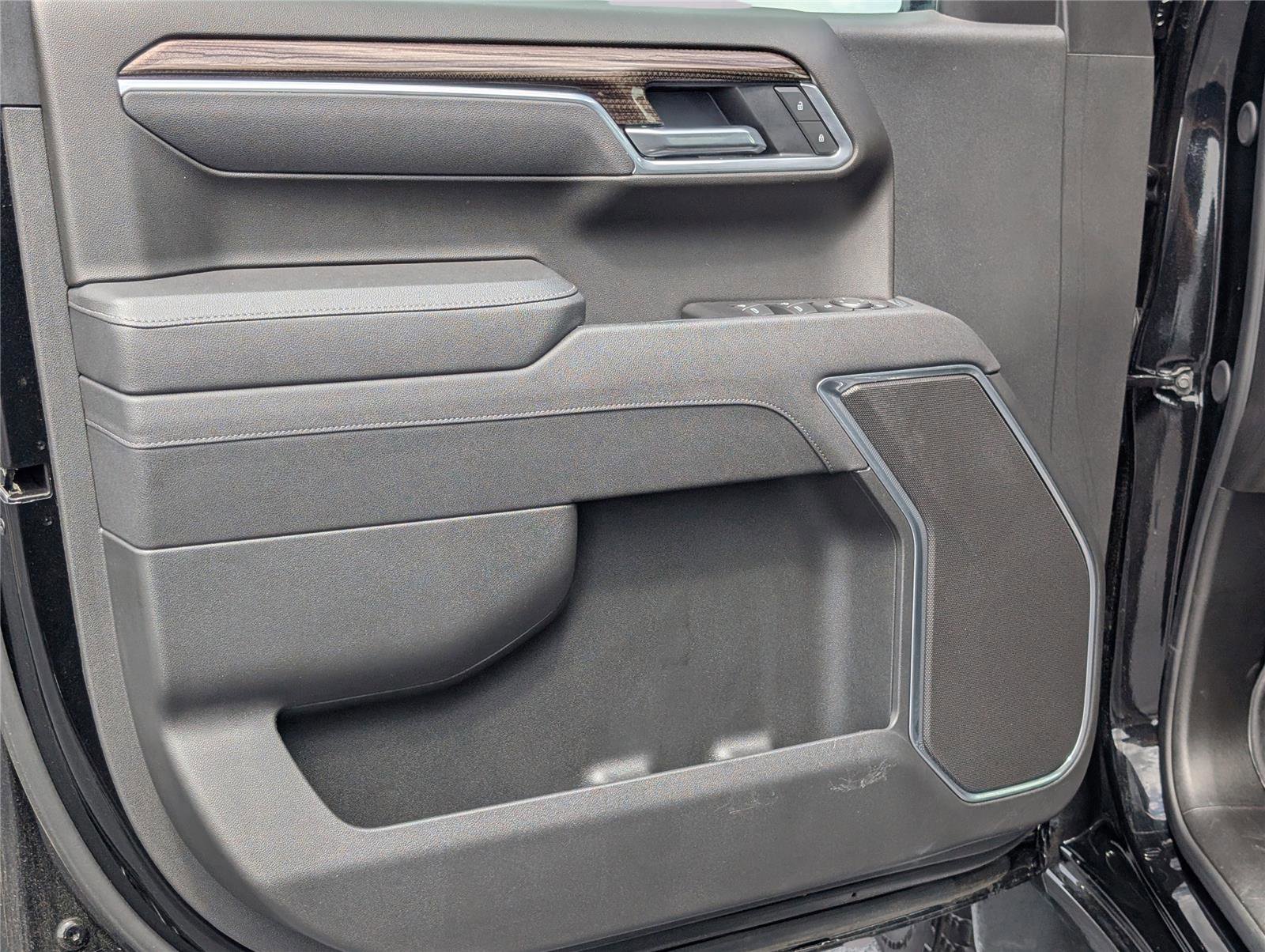 Used 2026 Chevrolet Silverado 1500 LT image 15