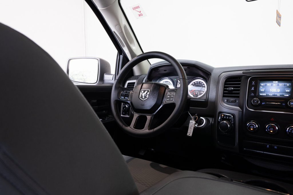 Used 2019 RAM 1500 Express w/ Express Value Package RWD image 24