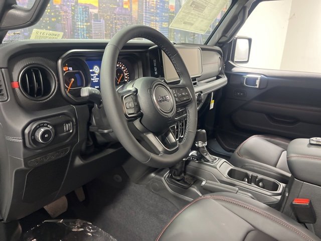 New 2025 Jeep Wrangler Unlimited Rubicon image 10