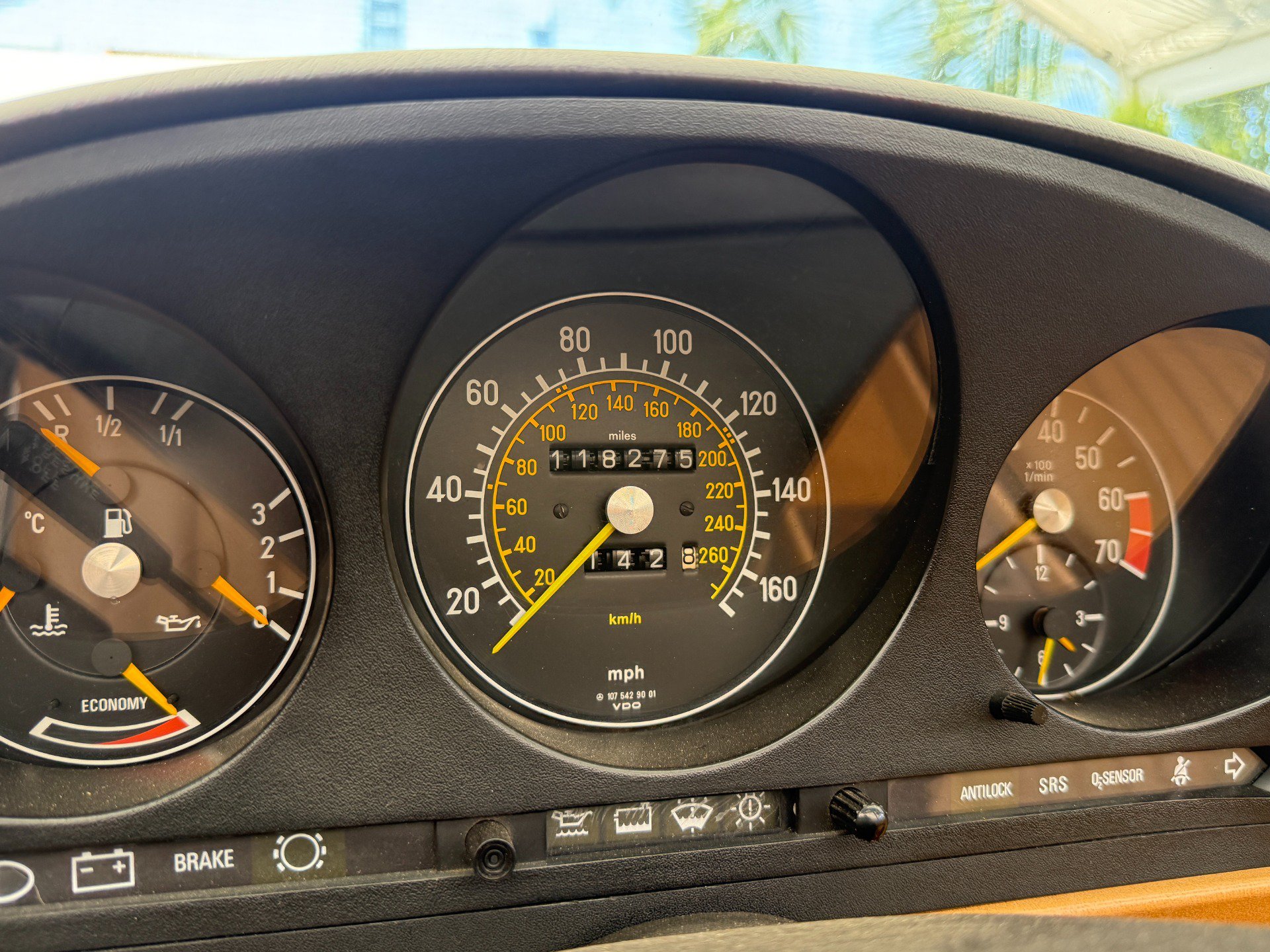 Used 1987 Mercedes-Benz 560 SL image 19
