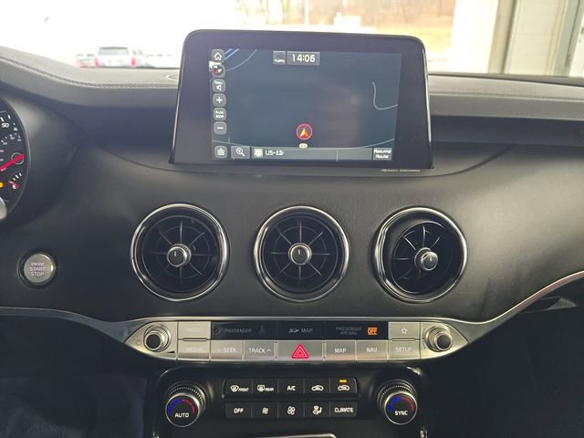 Used 2021 Kia Stinger GT2 image 16