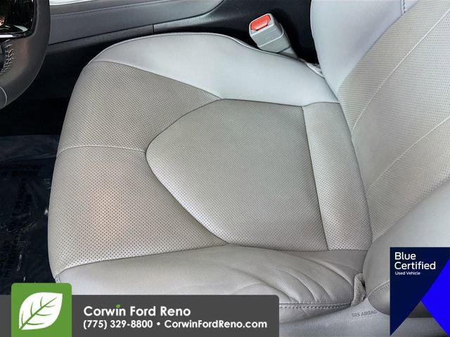 Used 2021 Toyota Highlander Limited image 22