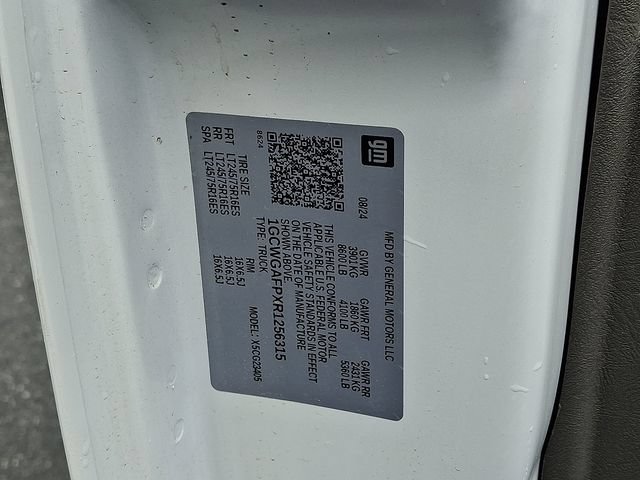 Certified 2024 Chevrolet Express 2500 w/ Driver Convenience Package RWD image 21