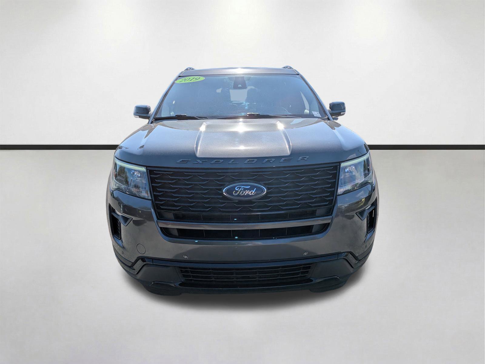 Used 2019 Ford Explorer Sport w/ Ford Safe & Smart Package image 9