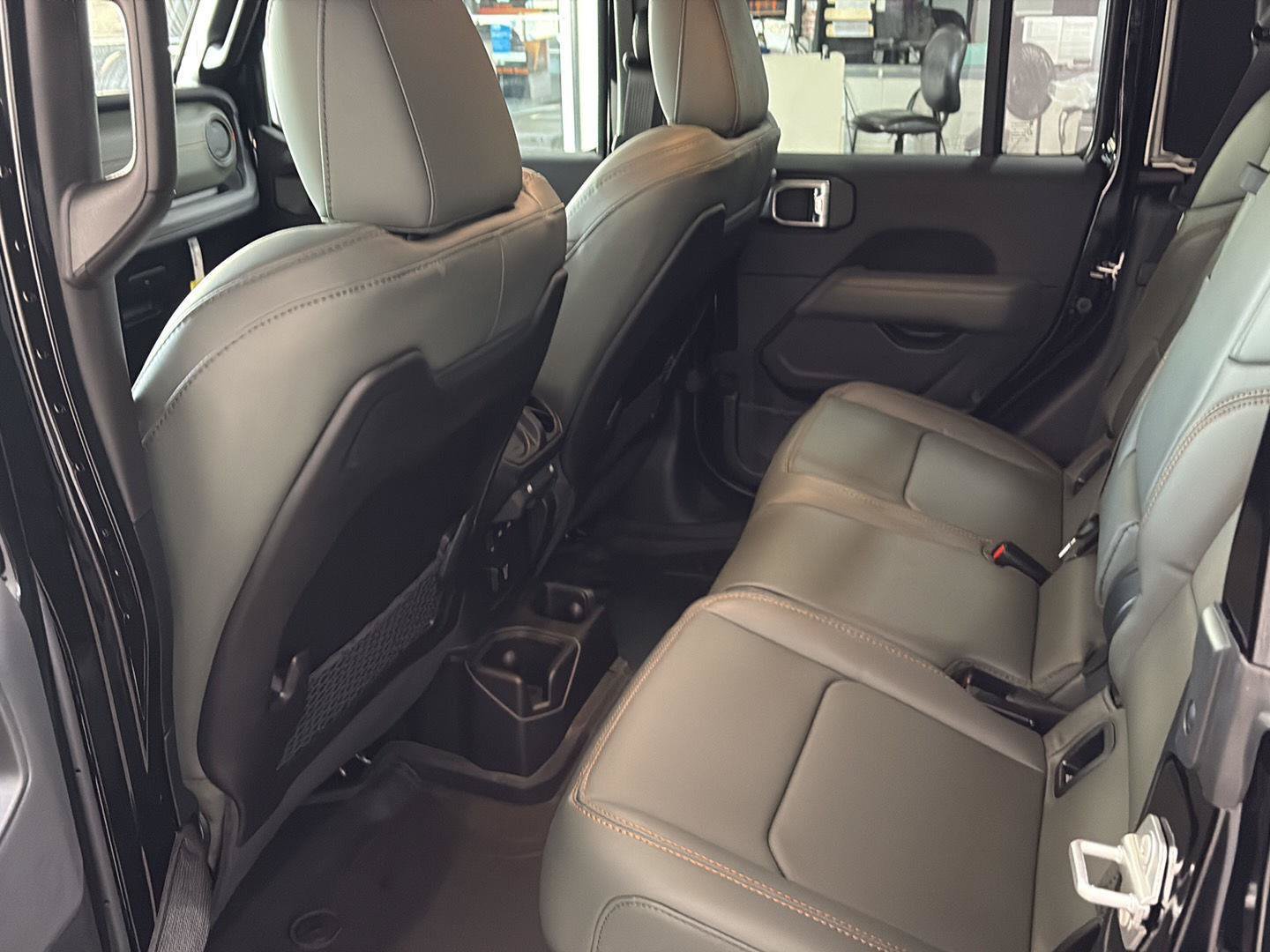 New 2026 Jeep Gladiator Mojave AWD/4WD image 29