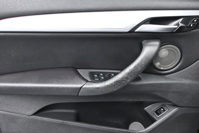 Used 2017 BMW X1 sDrive28i FWD image 12