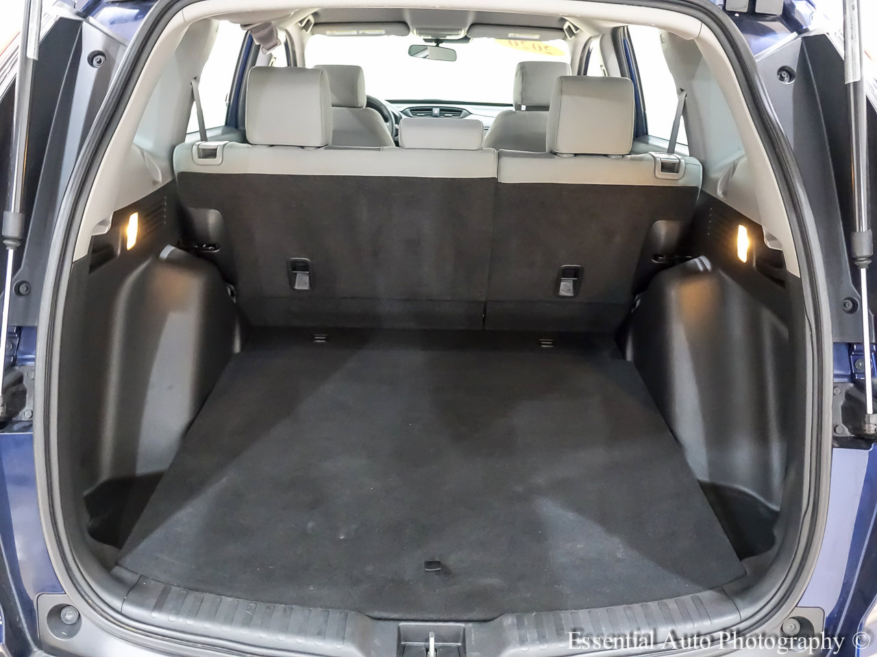 Used 2020 Honda CR-V LX image 25