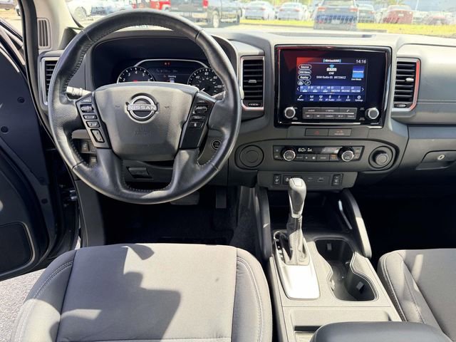 Used 2023 Nissan Frontier SV w/ SV Convenience Package image 17
