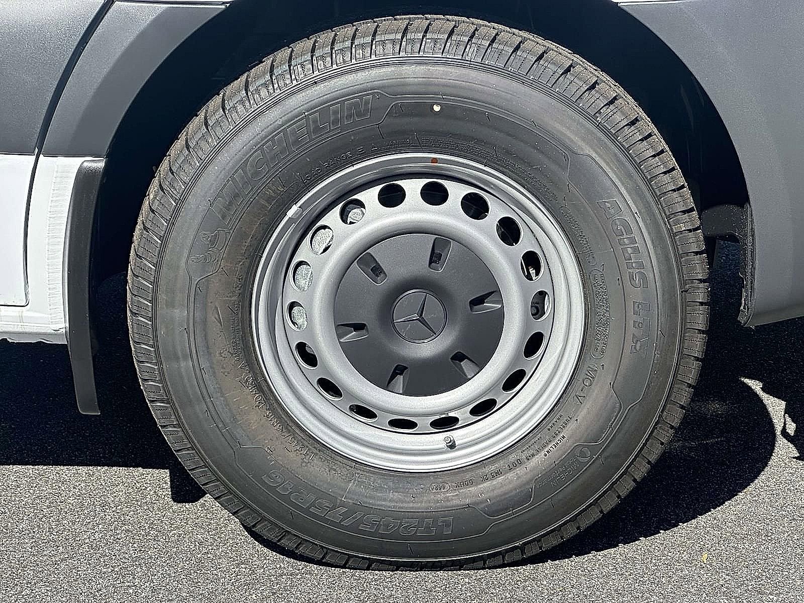 New 2025 Mercedes-Benz Sprinter 2500 image 5