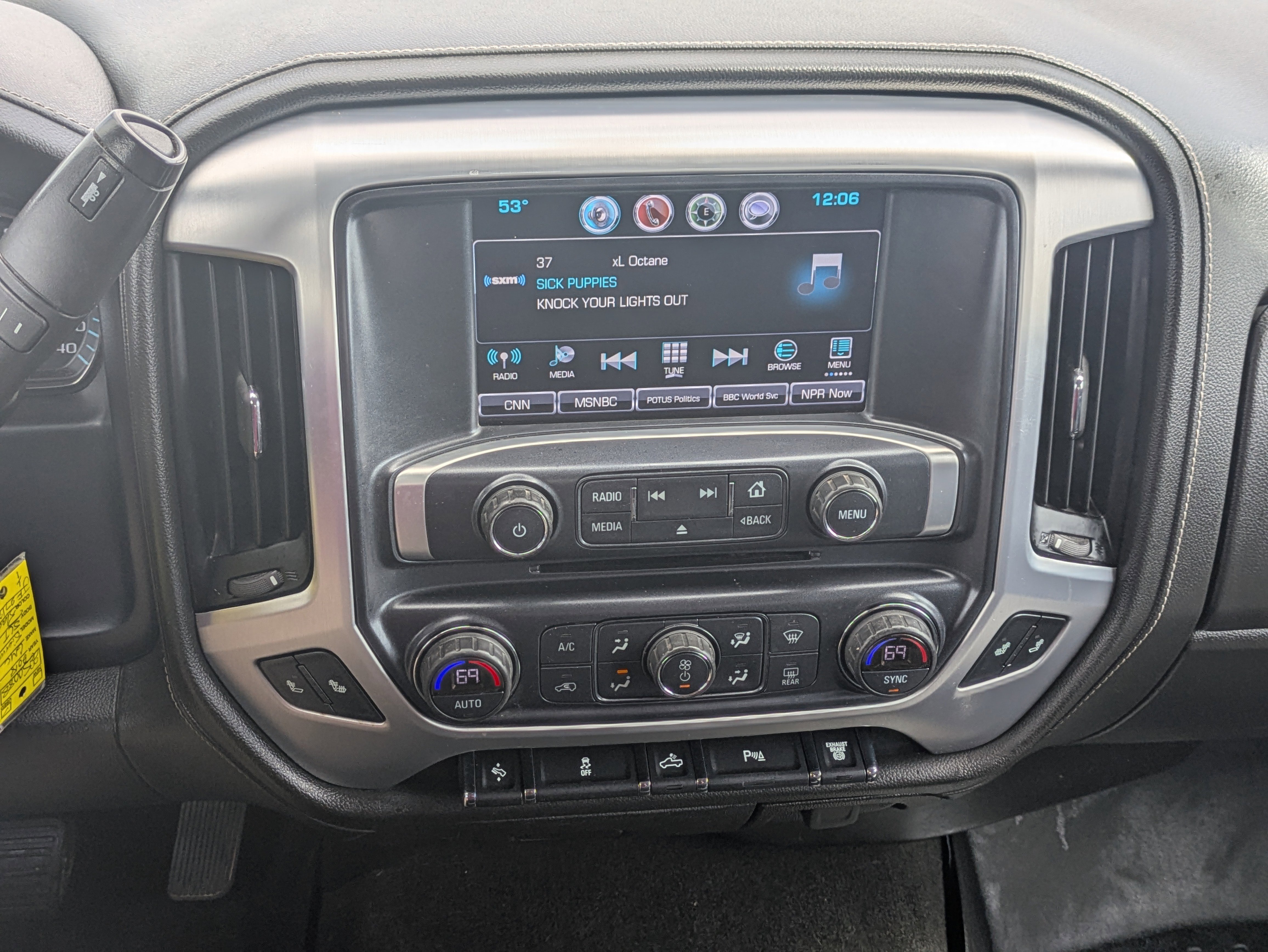 Used 2018 GMC Sierra 2500 SLT w/ Duramax Plus Package image 26