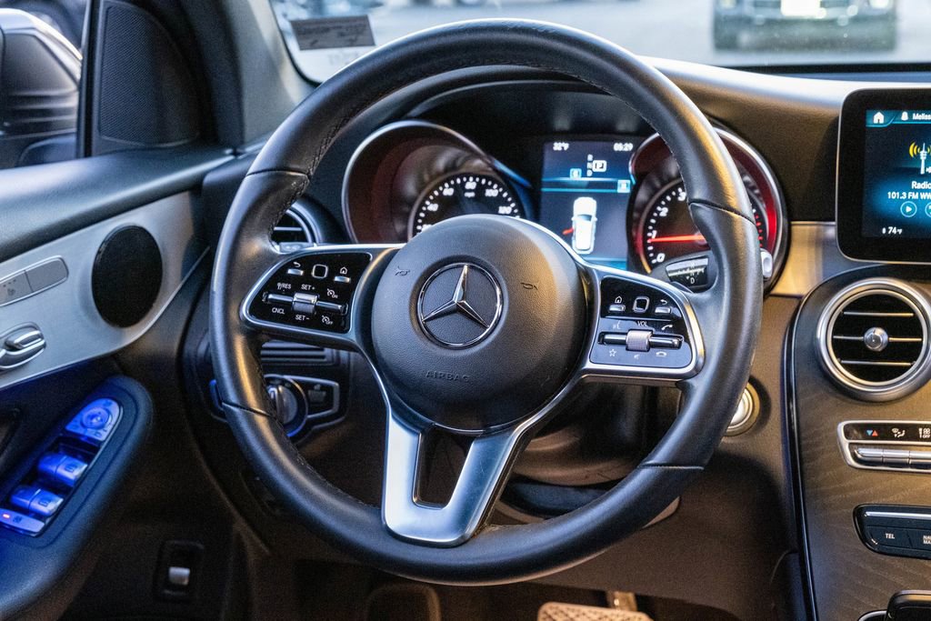 Used 2022 Mercedes-Benz GLC 300 image 22