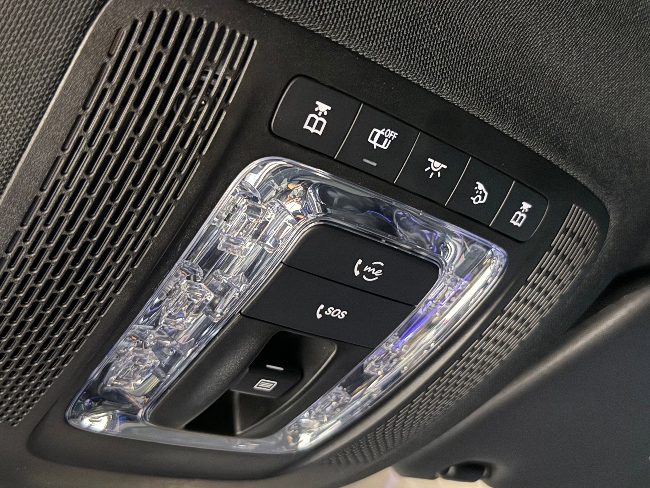 Used 2024 Mercedes-Benz GLS 450 4MATIC image 44